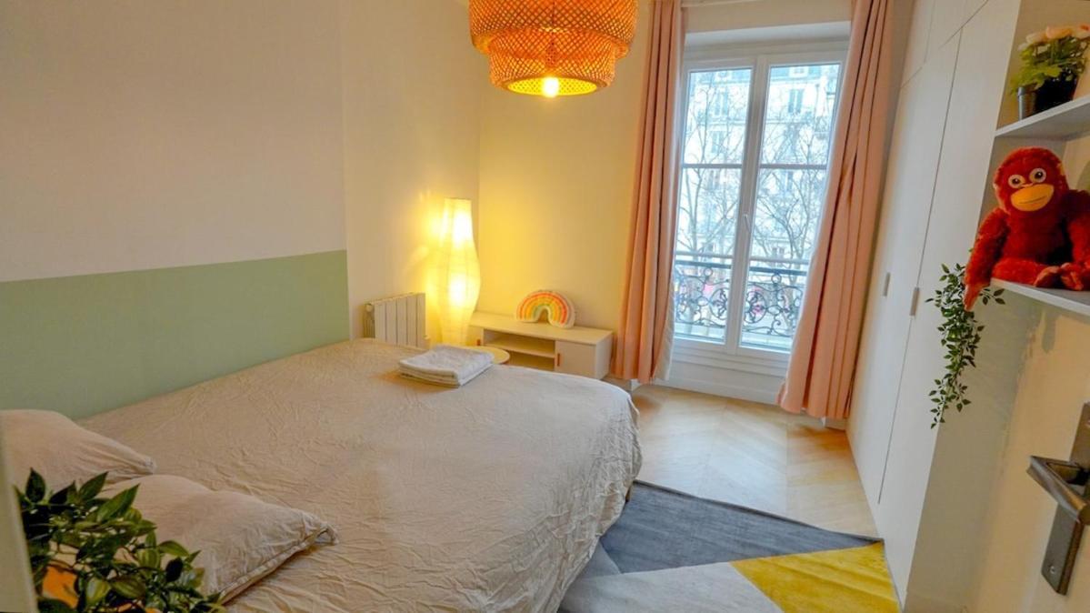 Apartment 6 Chic Spacious Flat Moulin Rouge Paris